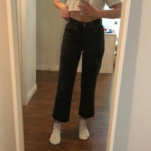Levi’s mom jeans